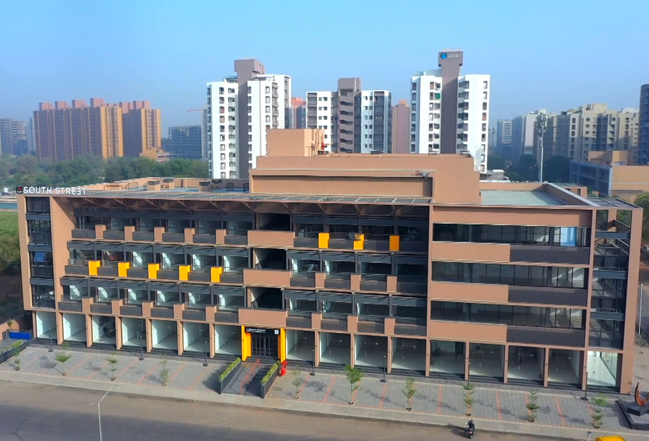 Sun South Street.mp4.00_00_07_00.Still001