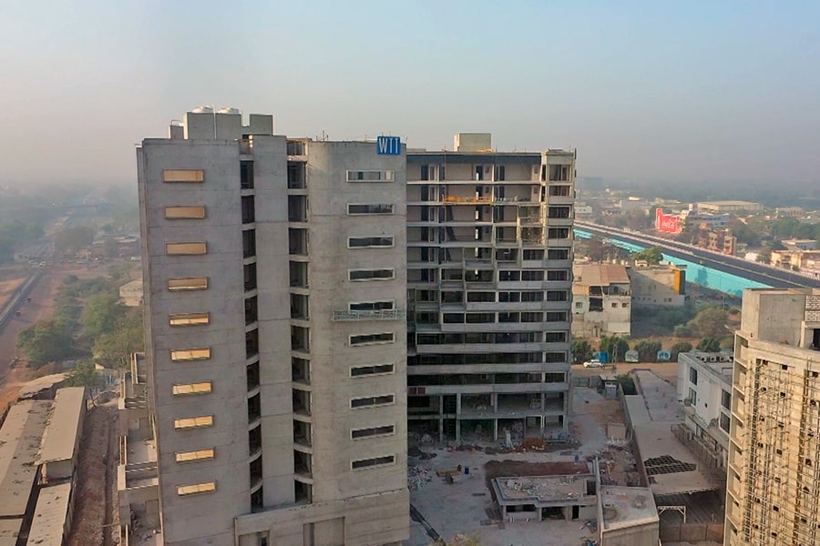 World Trade Tower.mp4.00_02_08_00.Still010